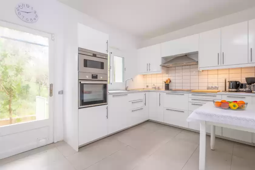 Holiday rentals in Ca'n quiros, Can Picafort