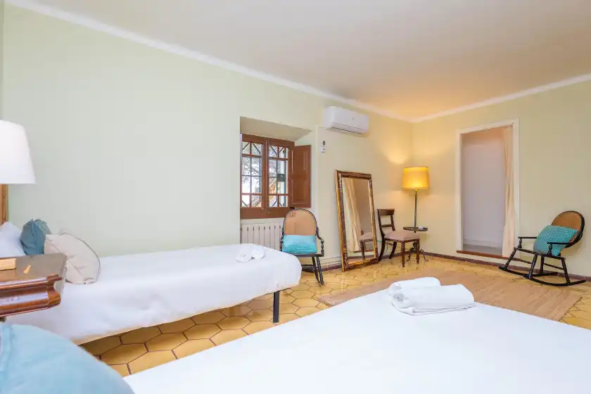 Holiday rentals in Son muntaner, Palma