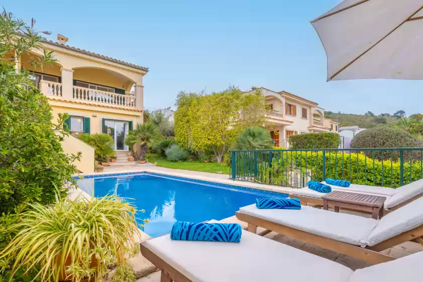 Holiday rentals in Xilvar, Alcanada