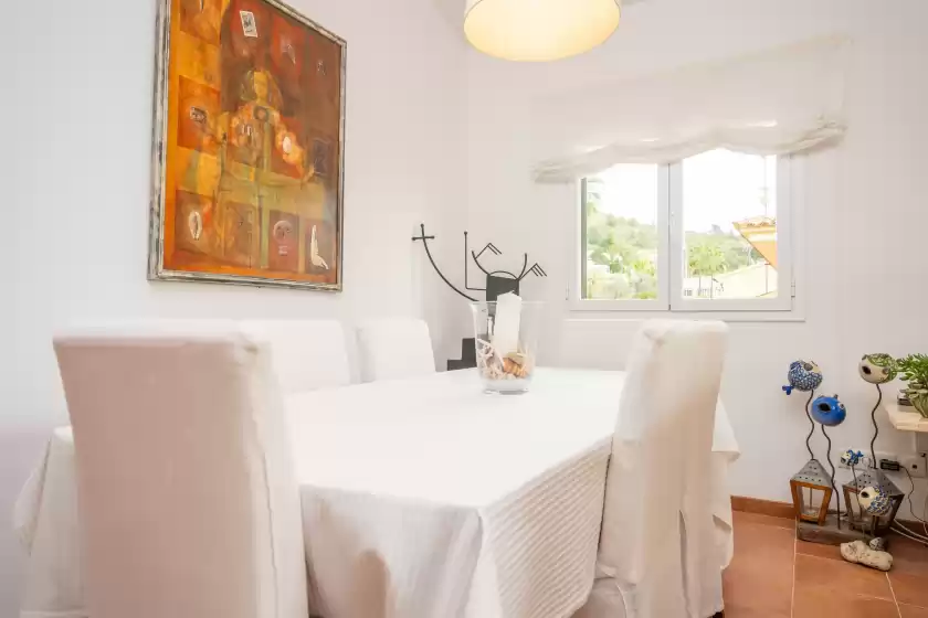 Holiday rentals in Xilvar, Alcanada