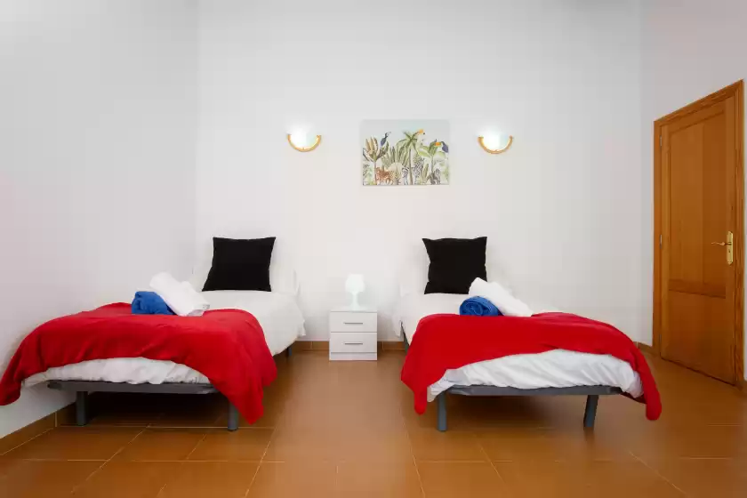Holiday rentals in Ca na beu, Santanyí