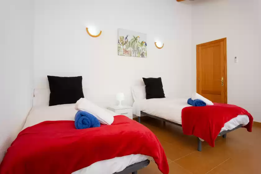 Holiday rentals in Ca na beu, Santanyí