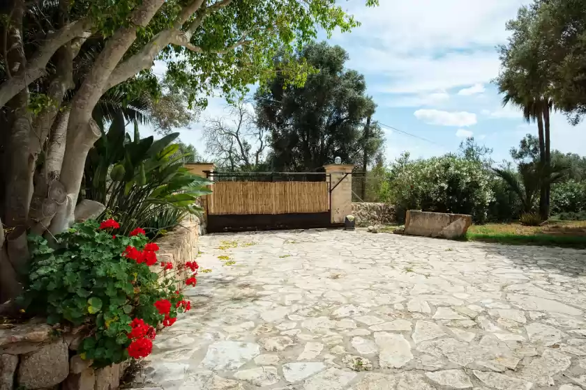 Holiday rentals in Ca na beu, Santanyí