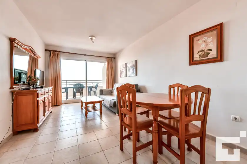 Ferienhaus auf Apolo xvi 2 4 19 - grupo turis, Calp