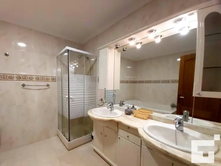 Holiday rentals in Bungalow la merced 34g - grupo turis, Calp