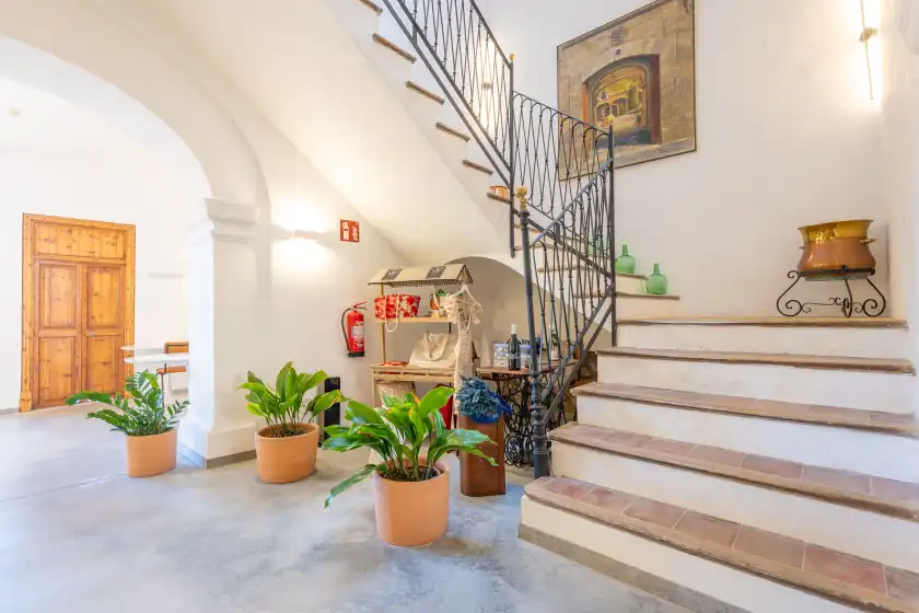 Holiday rentals in Cas català, Sineu