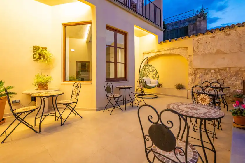 Holiday rentals in Cas català, Sineu