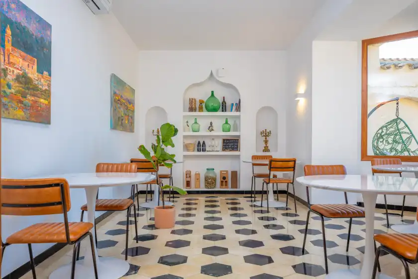 Holiday rentals in Cas català, Sineu