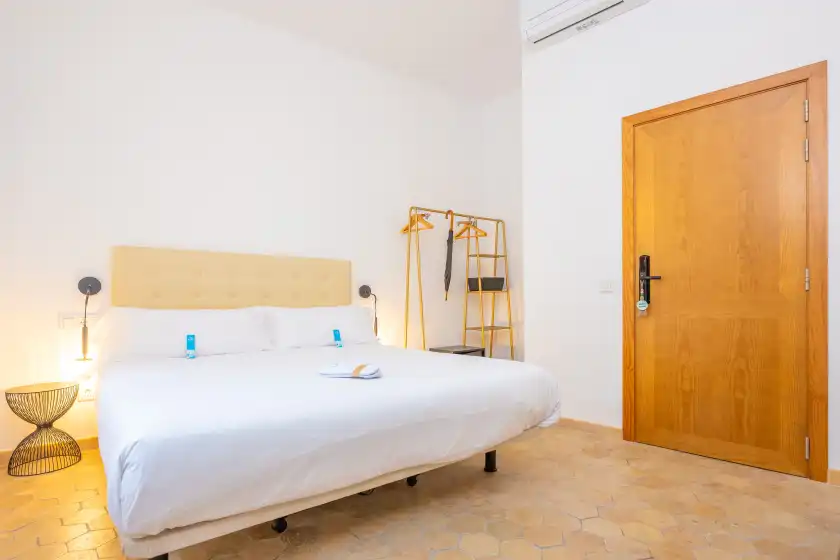 Holiday rentals in Cas català, Sineu