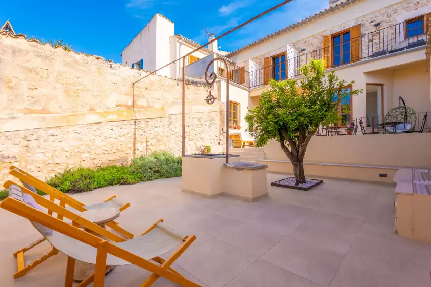 Holiday rentals in Cas català, Sineu