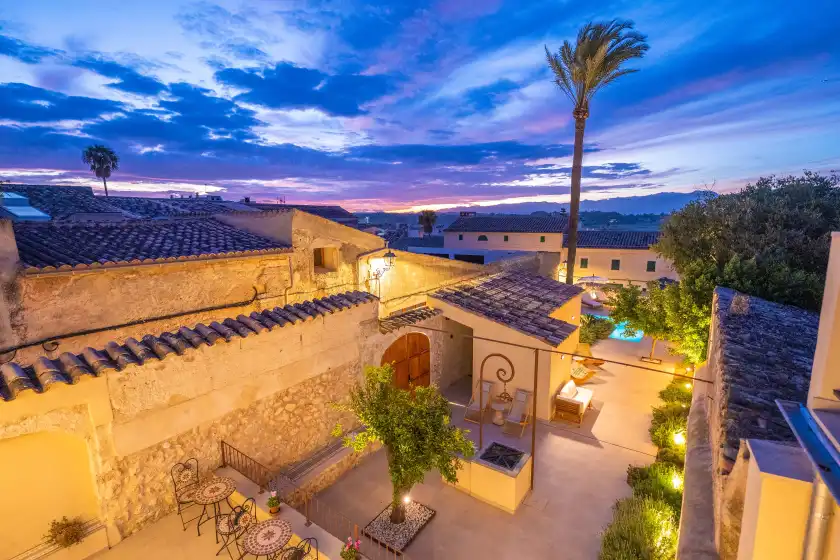 Holiday rentals in Cas català, Sineu