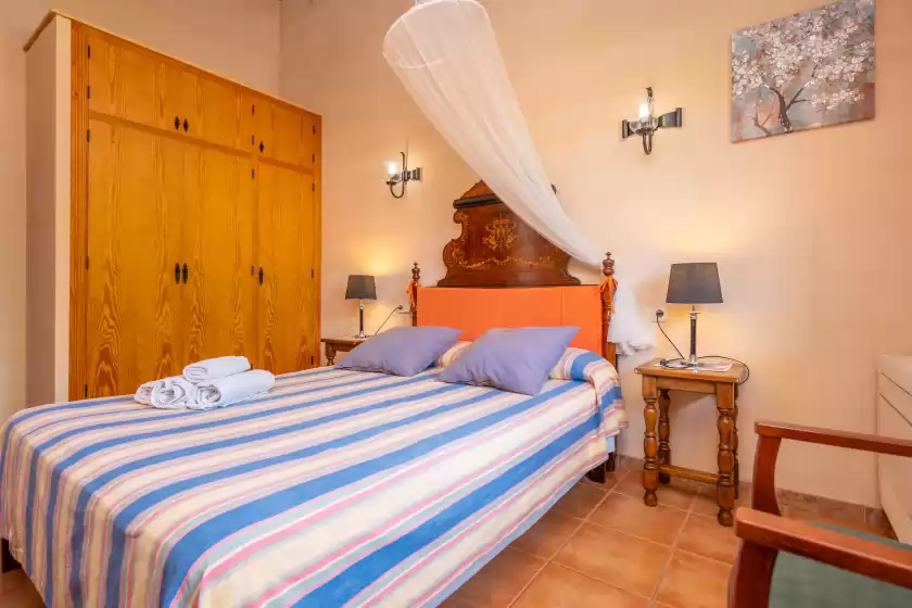Holiday rentals in Son garreta, Campanet