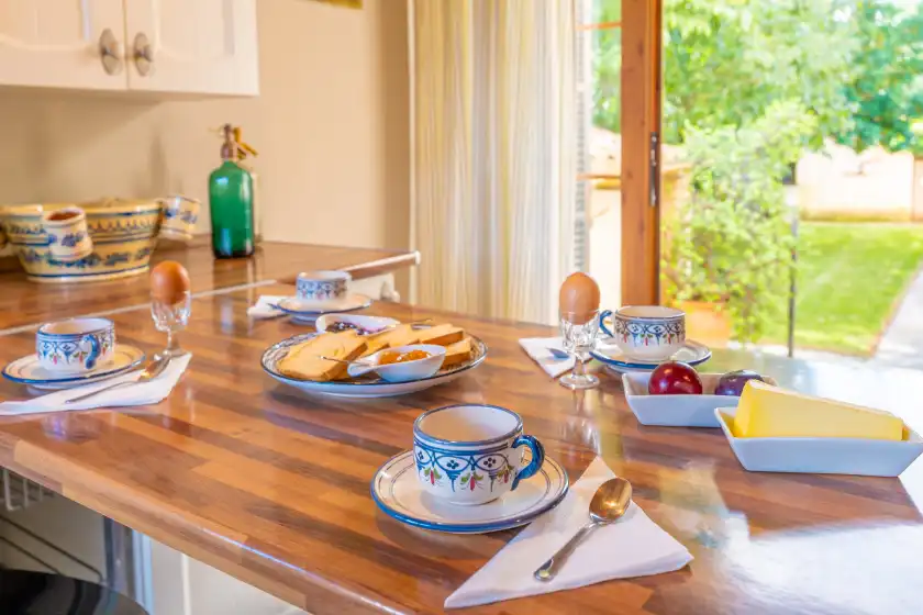 Holiday rentals in Sa sort llarga, Moscari