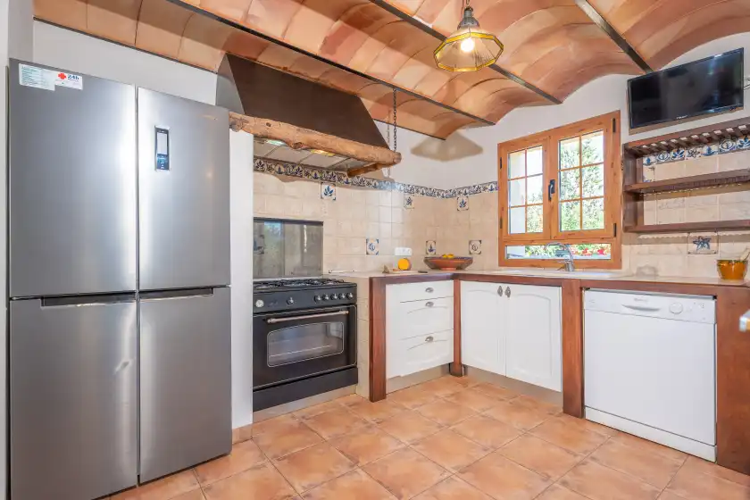 Holiday rentals in Sa sort llarga, Moscari