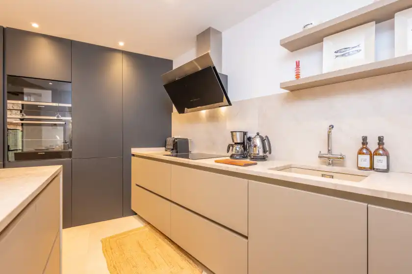 Holiday rentals in Can serp, Alaró