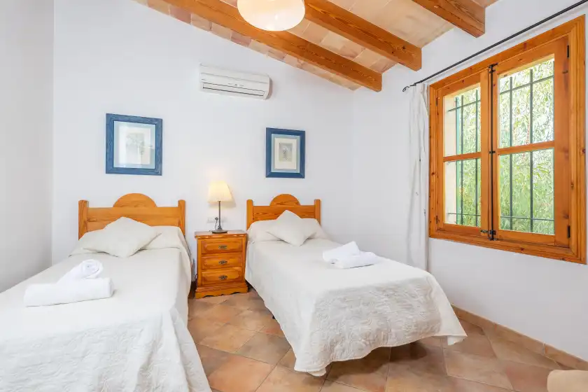 Holiday rentals in Can tabou, Selva