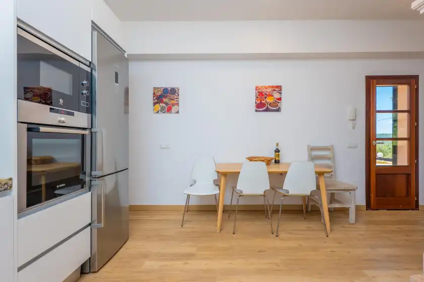 Holiday rentals in Imagine villa, Palma