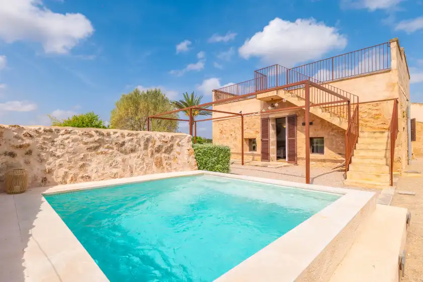 Holiday rentals in Son rossinyol nou, Campos