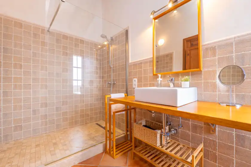 Holiday rentals in Son rossinyol nou, Campos