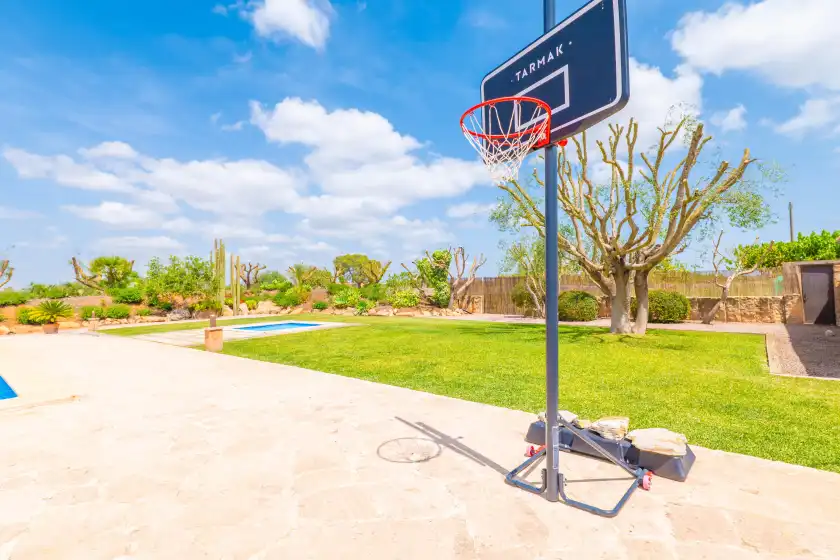 Holiday rentals in Son rossinyol nou, Campos