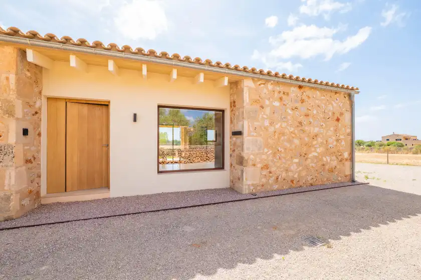 Holiday rentals in Son rossinyol nou (ses figueretes), Campos