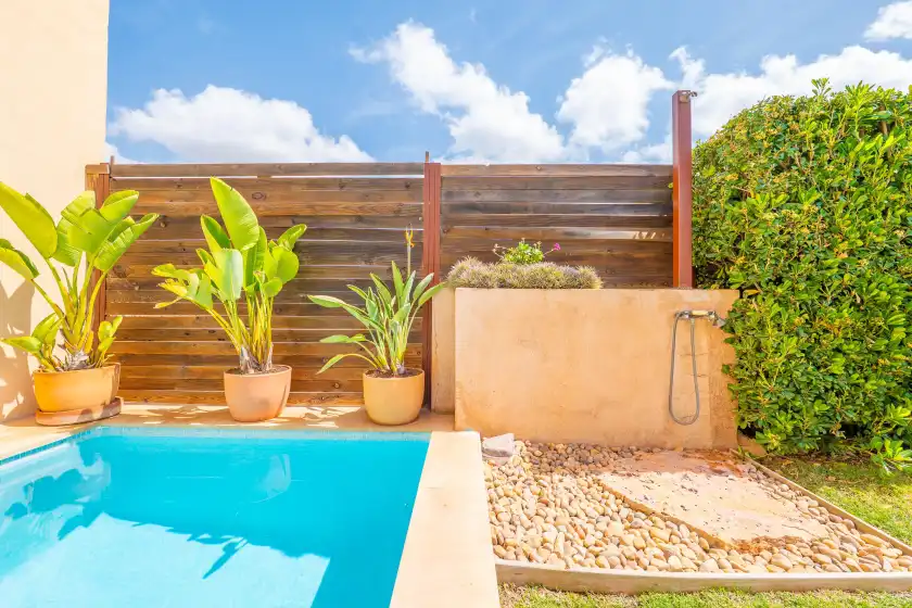 Holiday rentals in Son rossinyol nou (ses figueretes), Campos