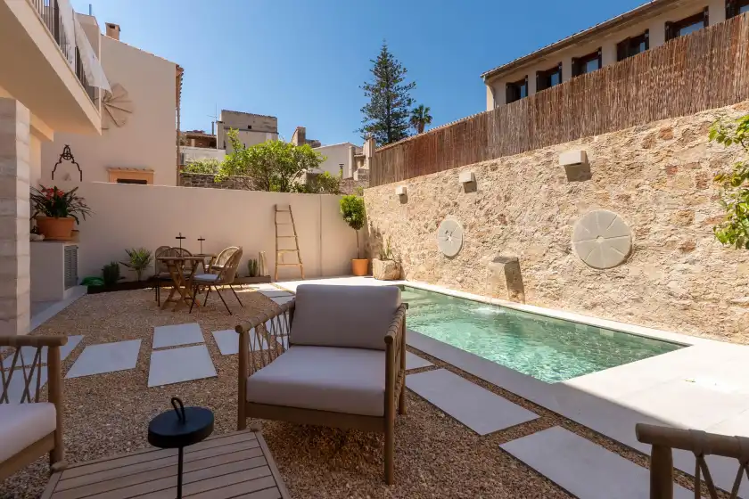 Alquiler vacacional en Vila nova suites & spa, Capdepera