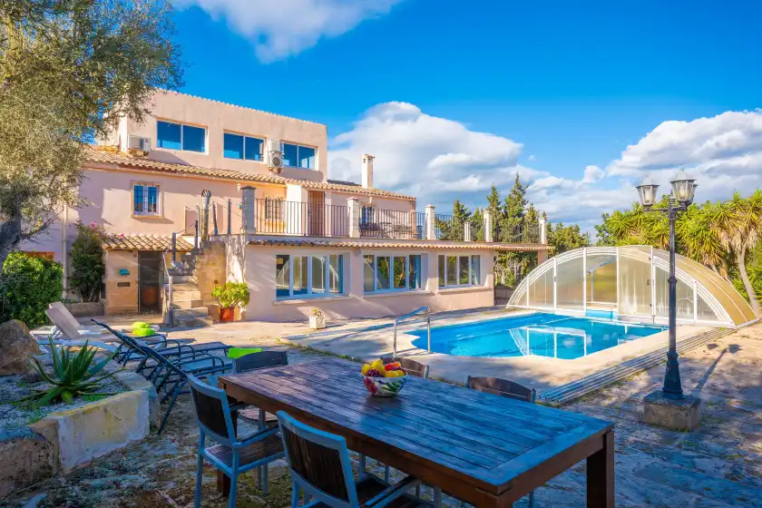 Holiday rentals in Can somni, ses Salines