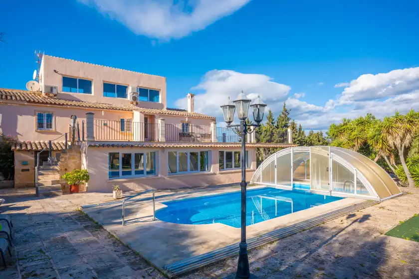 Holiday rentals in Can somni