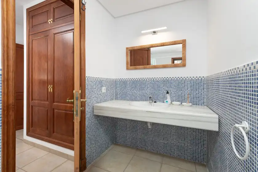 Holiday rentals in Can cabellut, Galilea