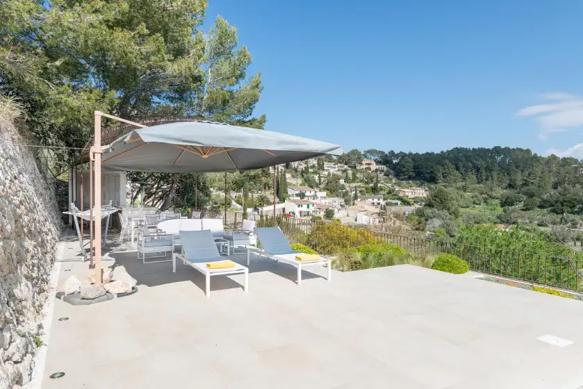 Holiday rentals in Can cabellut, Galilea