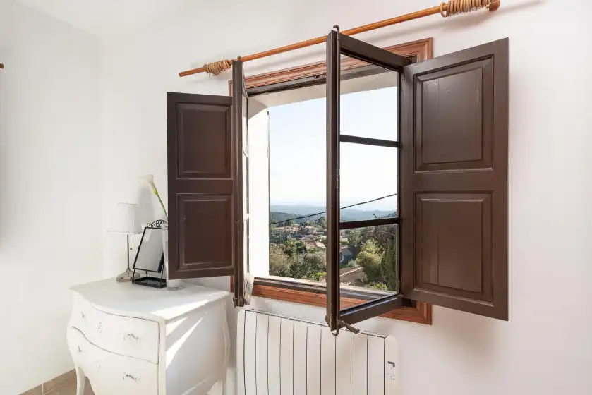 Holiday rentals in Can cabellut, Galilea
