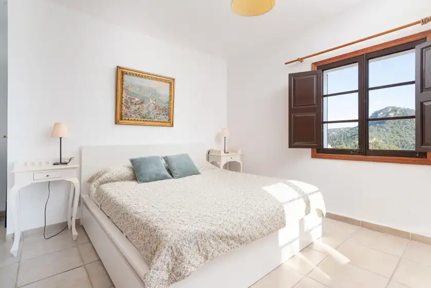 Holiday rentals in Can cabellut, Galilea