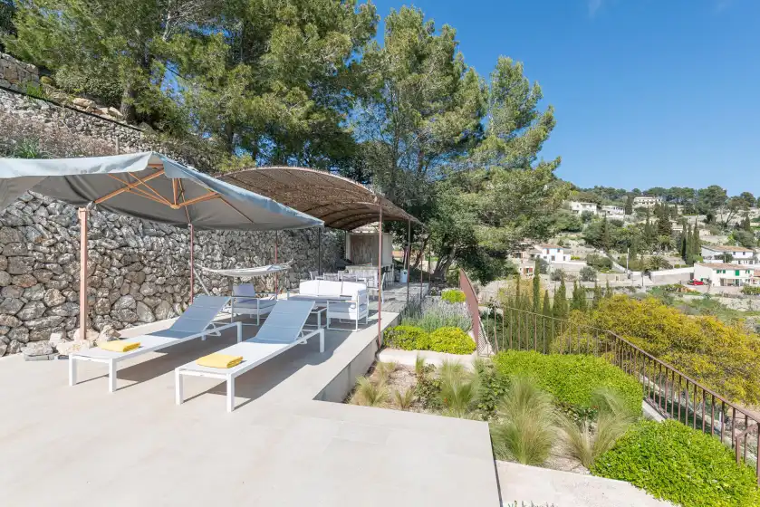 Holiday rentals in Can cabellut, Galilea