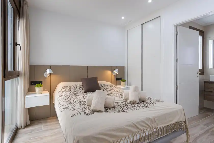 Ferienhaus auf Laguna beach villa oasis, San Miguel de Salinas