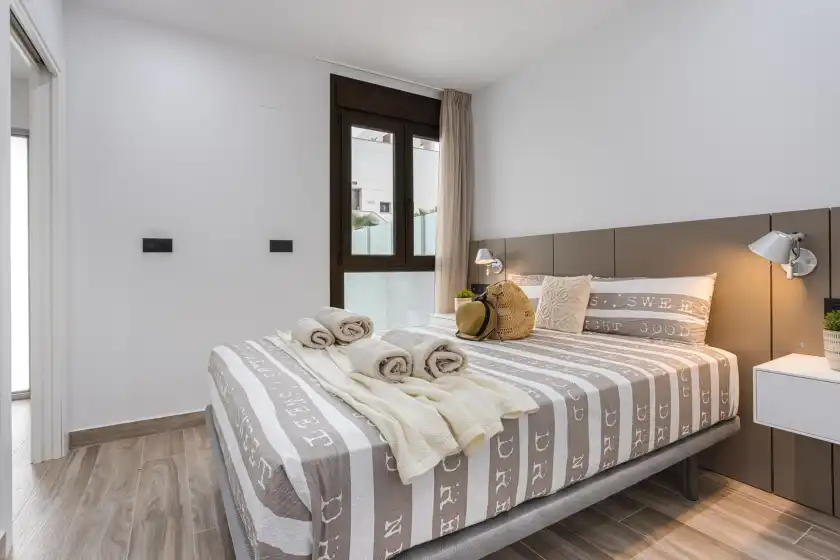 Ferienhaus auf Laguna beach villa flamenco, San Miguel de Salinas