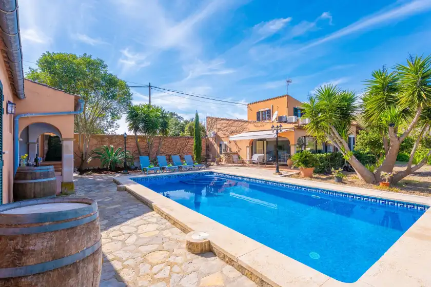 Holiday rentals in Es figueral de son ribas, Alaró