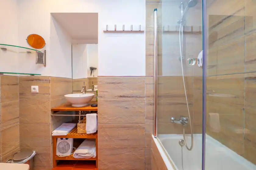 Holiday rentals in Son corcó, Consell
