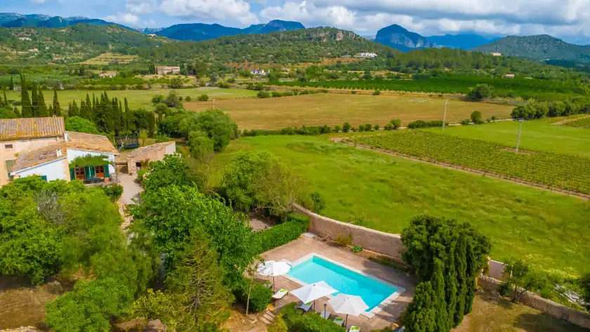 Holiday rentals in Son corcó, Consell