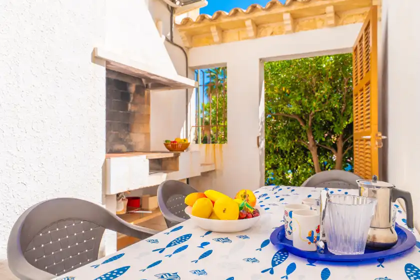 Holiday rentals in Casa tola, Colònia de Sant Pere