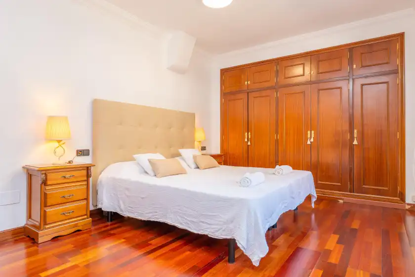 Holiday rentals in Marina blau, Llucmajor