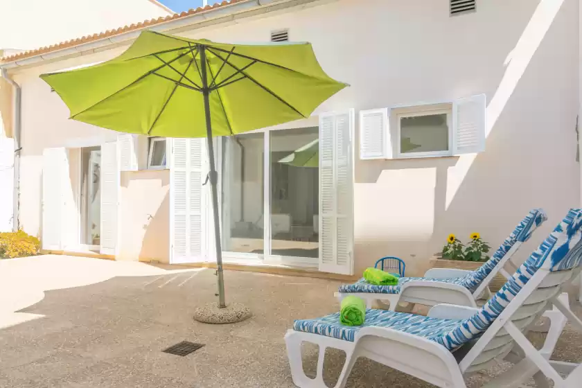 Holiday rentals in Ca na maria (dorant), Son Serra de Marina