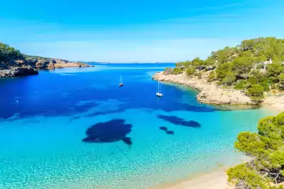 Holiday rentals in Cala Salada, Ibiza